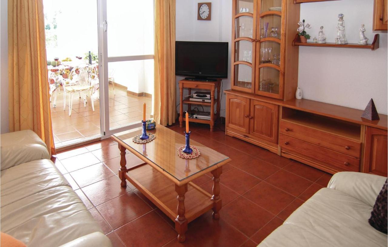 2 Bedroom Awesome Apartment In Nerja Exterior foto